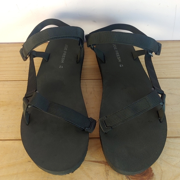 (Free with any purchase) Joe fresh black sandals men's size 12 US - Picture 1 of 7